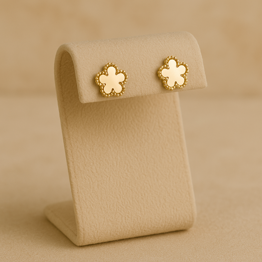 Boucles d’oreilles trèfle doré