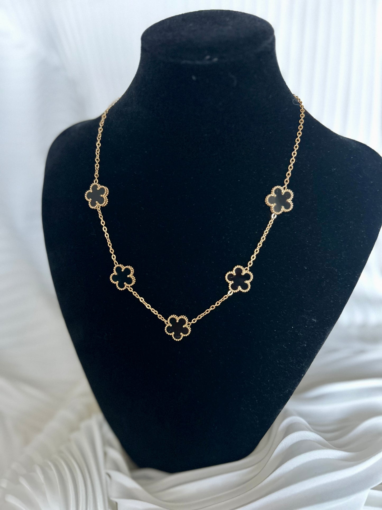 Collier Florea noir