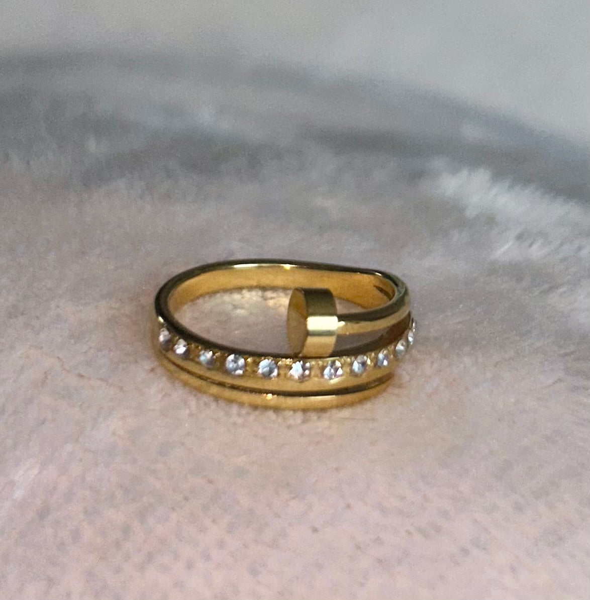 Bague Clou dorée