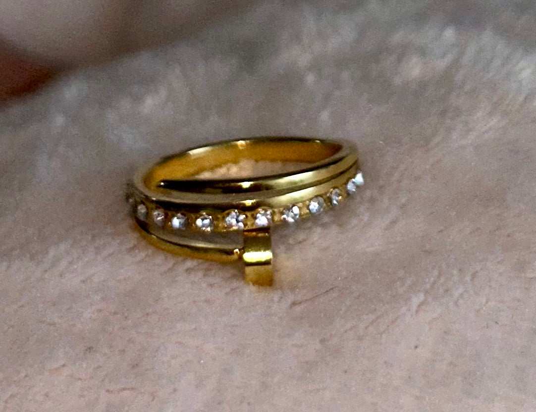 Bague Clou dorée