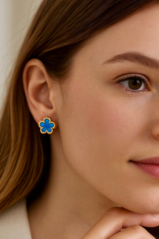 Boucles d’oreilles trèfle bleu