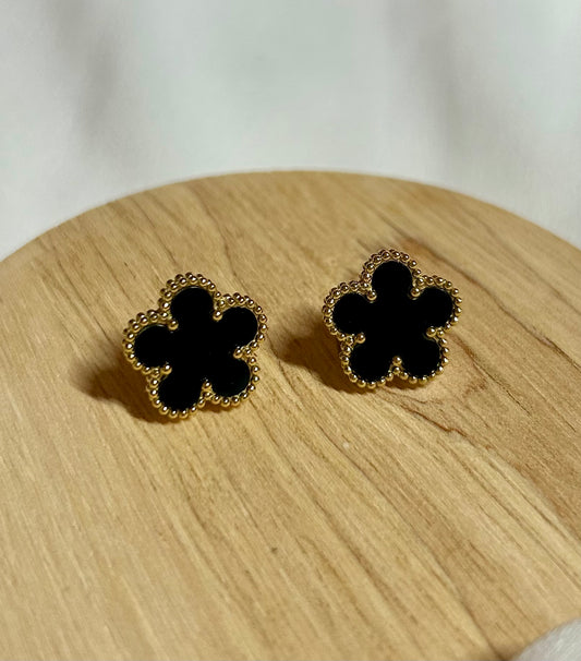 Boucles d’oreilles trèfle noir