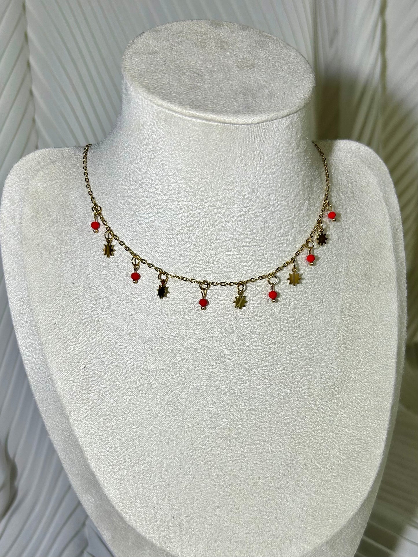 Collier pampilles cerise
